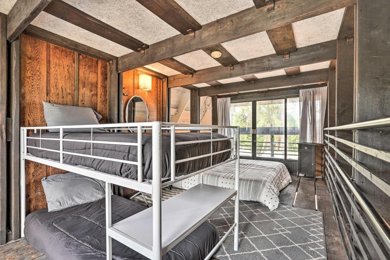Authentic Clewiston Home With Outdoor Game Room Eksteriør billede