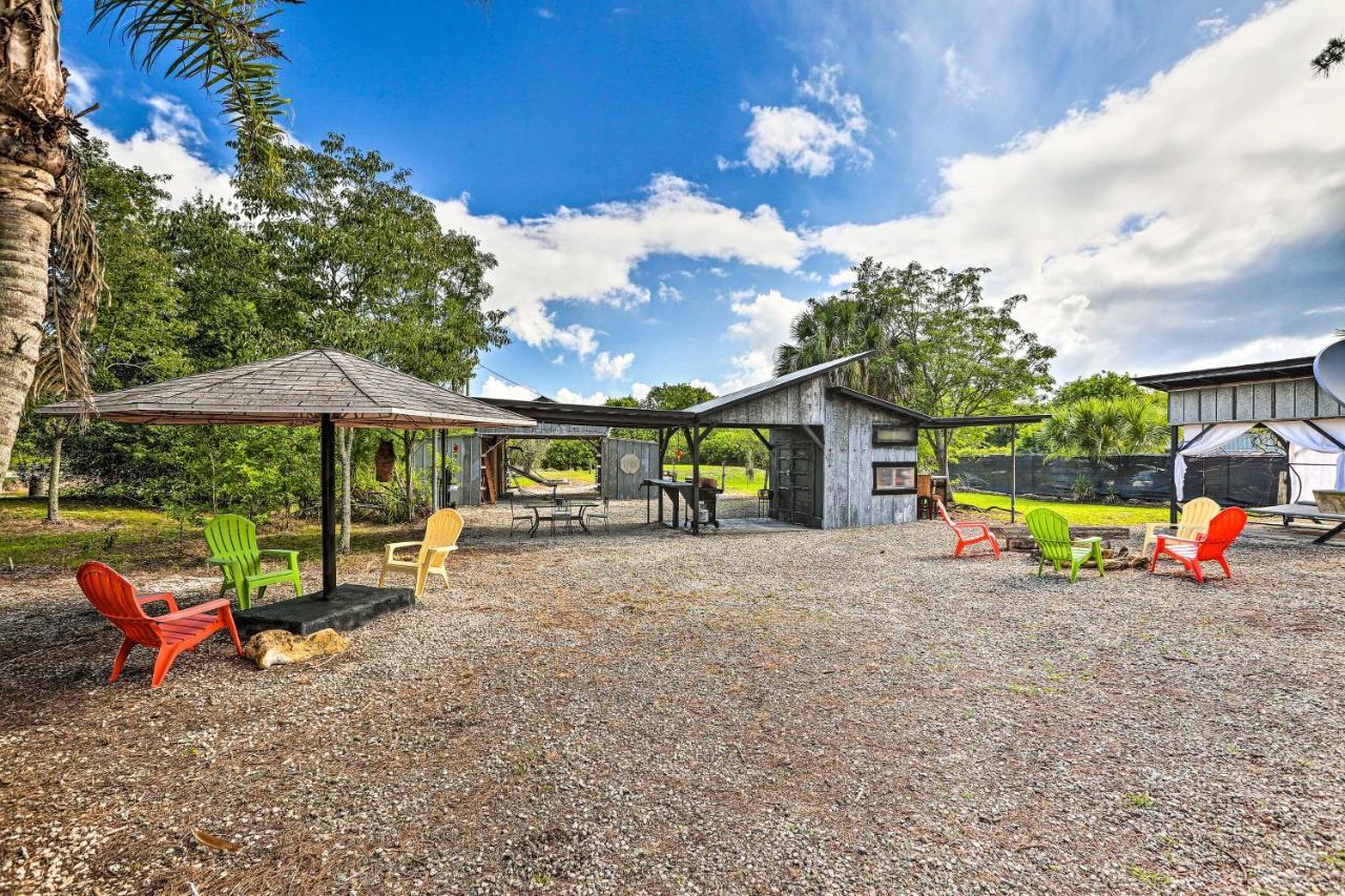 Authentic Clewiston Home With Outdoor Game Room Eksteriør billede
